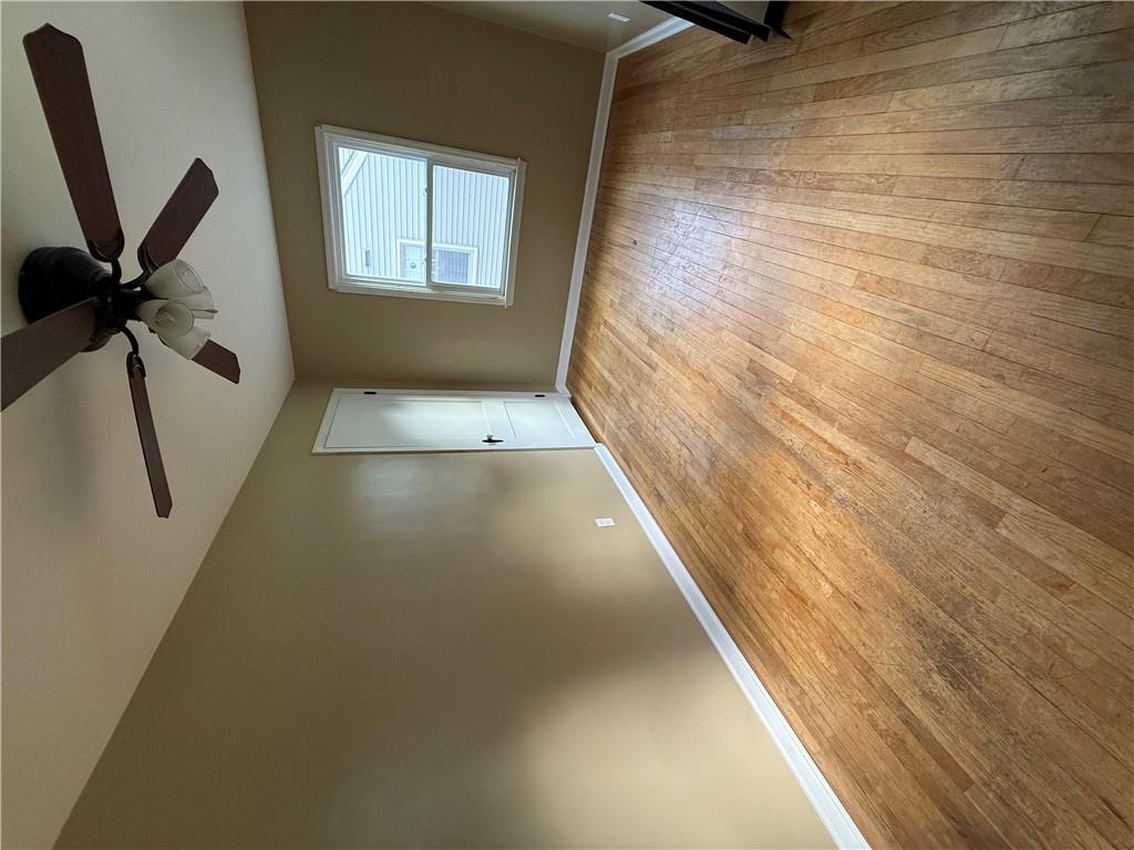 2607 Parallel Avenue Property Photo 16