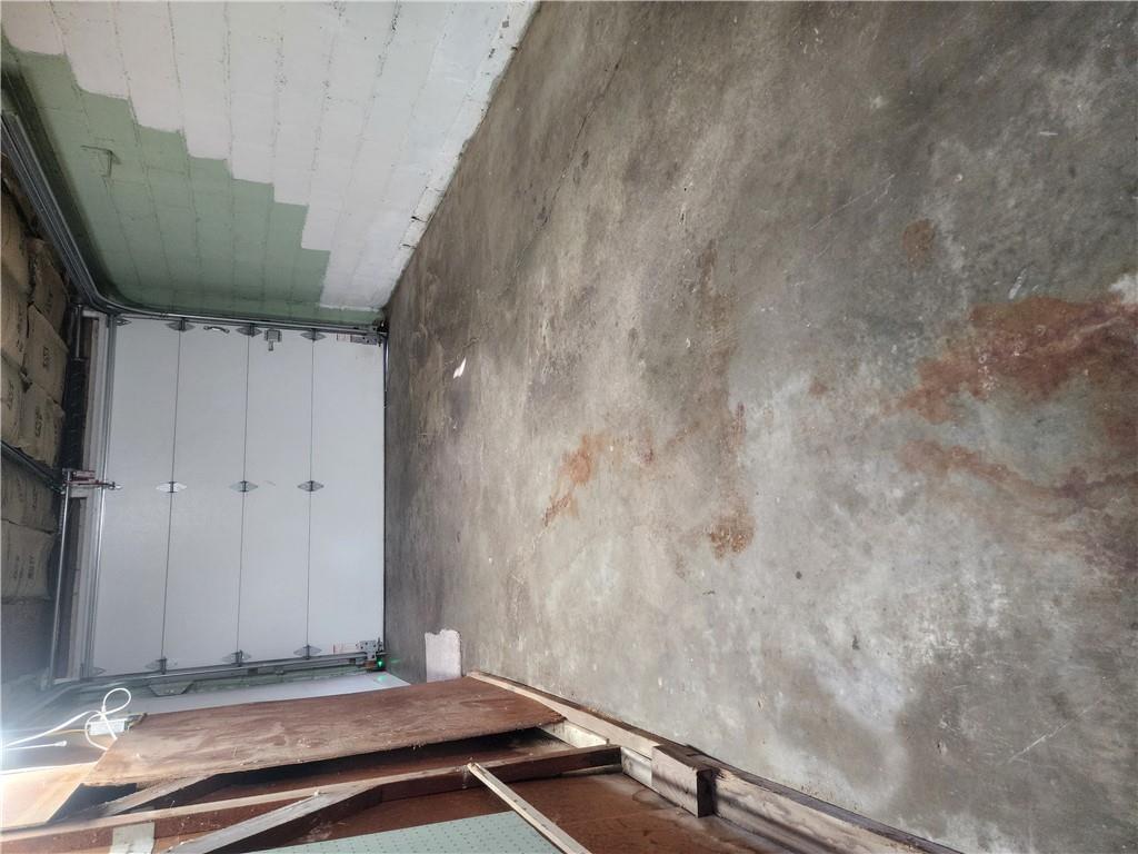 2607 Parallel Avenue Property Photo 24