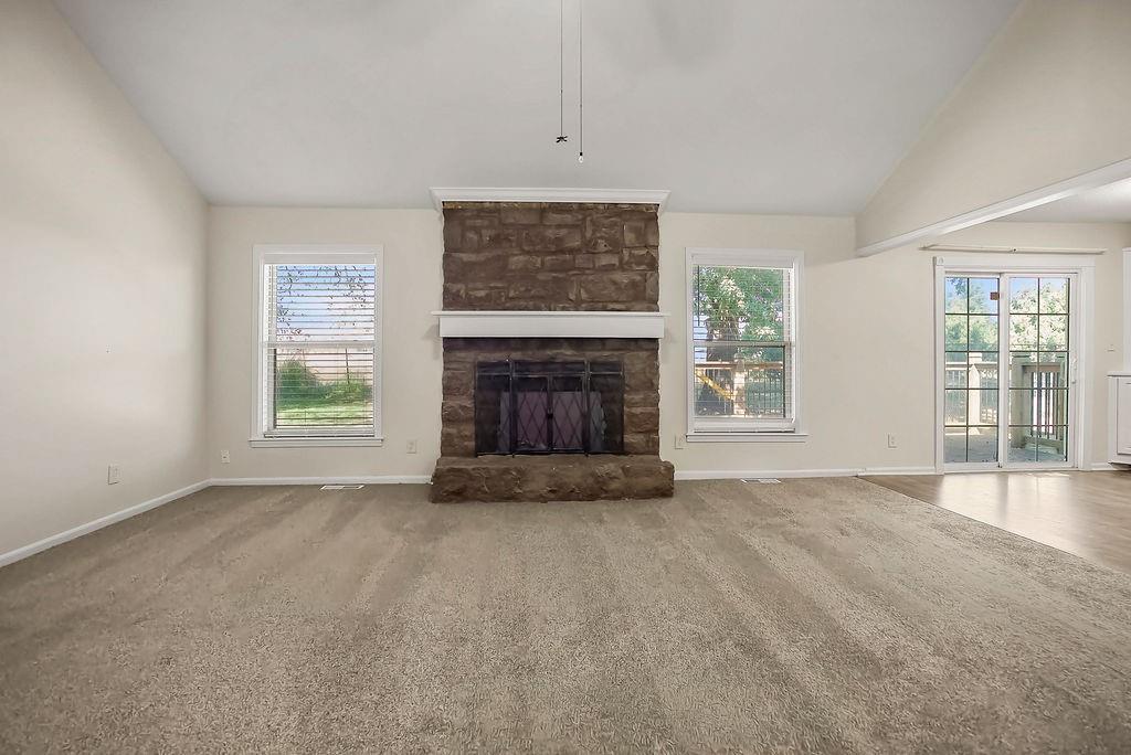 328 N Cherry Street Property Photo 4