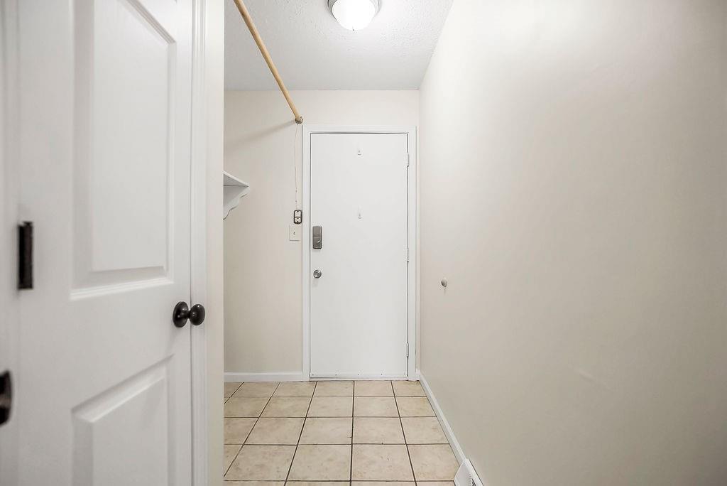 328 N Cherry Street Property Photo 11
