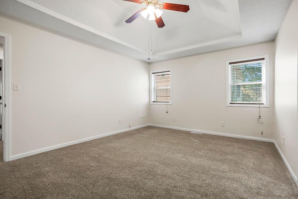 328 N Cherry Street Property Photo 14