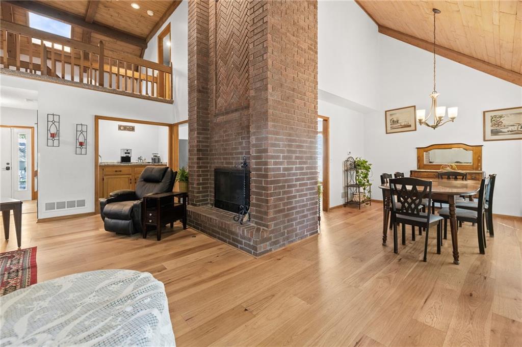 10955 Nieman Road Property Photo 6