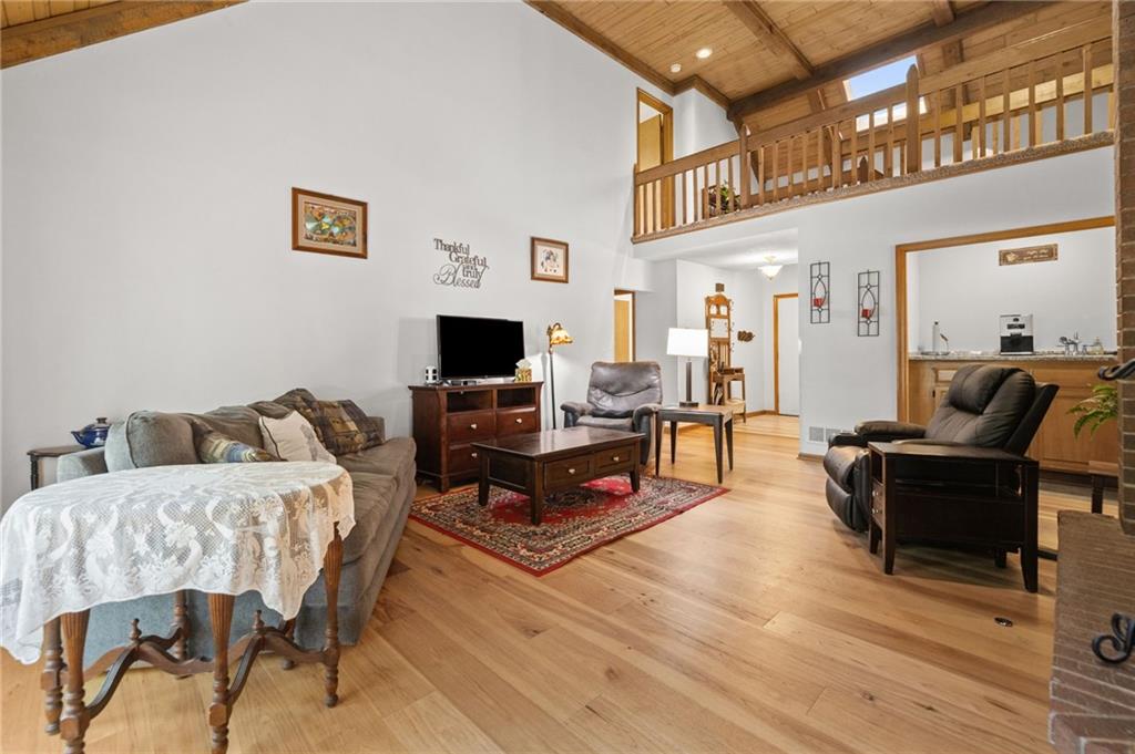 10955 Nieman Road Property Photo 7