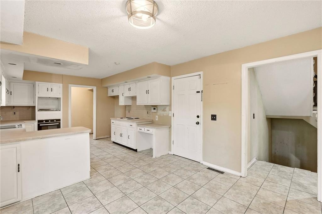 3706 W Colony Square Property Photo 12