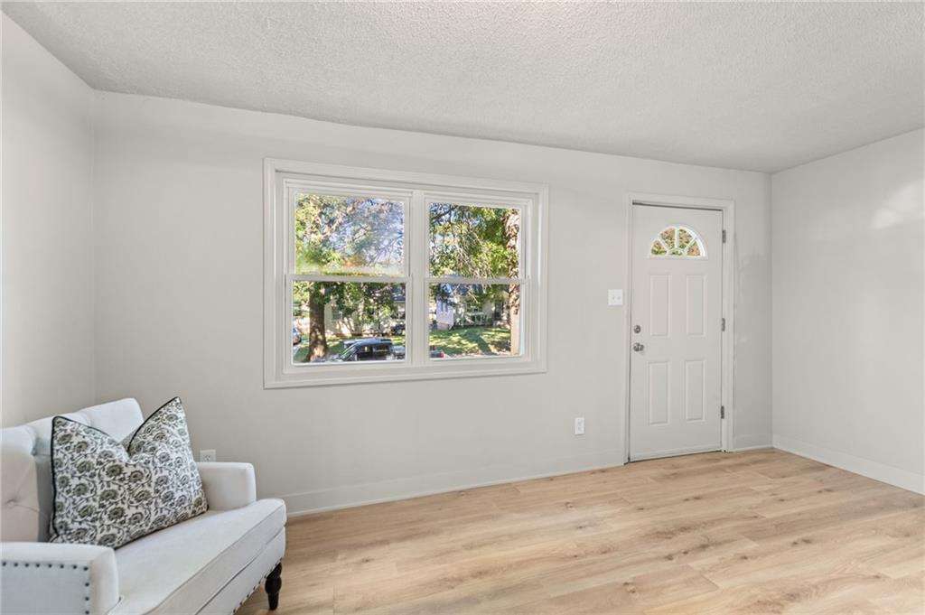 7405 Park Avenue Property Photo 7