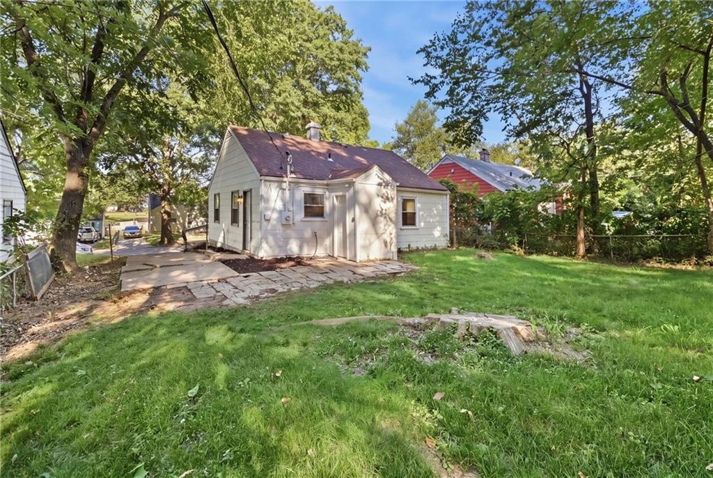 7405 Park Avenue Property Photo 17