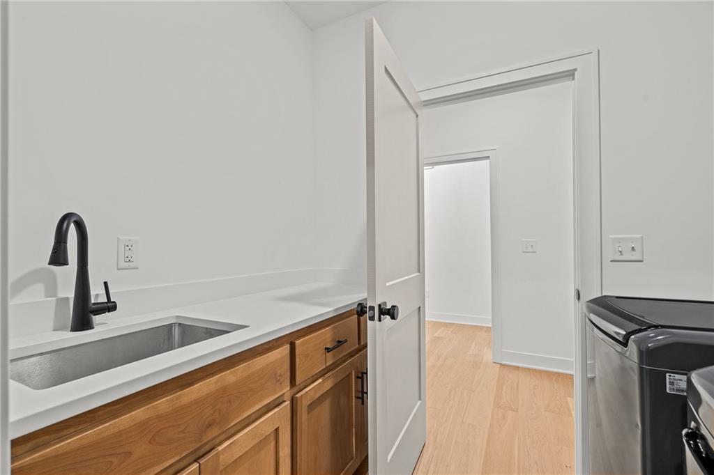 11808 E 231st Street Property Photo 14
