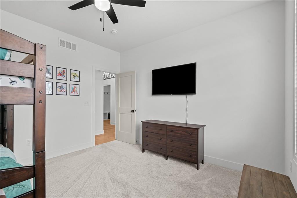 11808 E 231st Street Property Photo 17