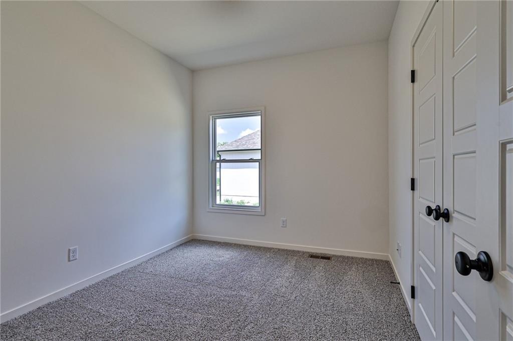104 Sw Nelson Drive Property Photo 24