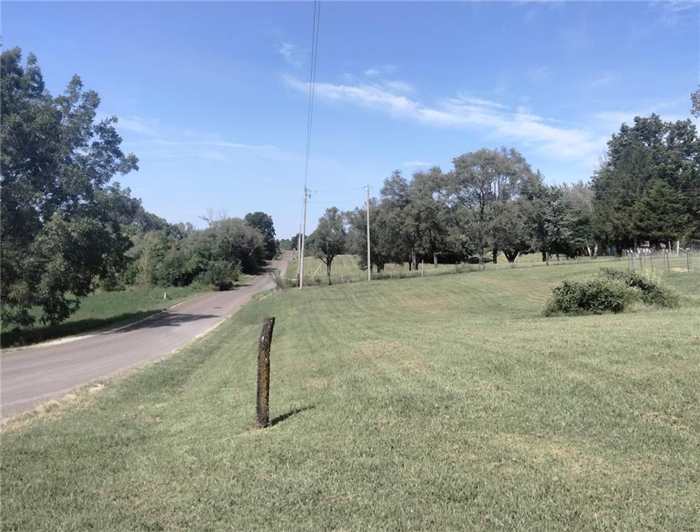 31608 Horn Circle Property Photo 2