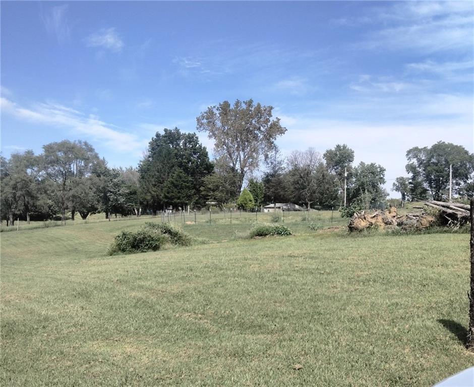 31608 Horn Circle Property Photo 6