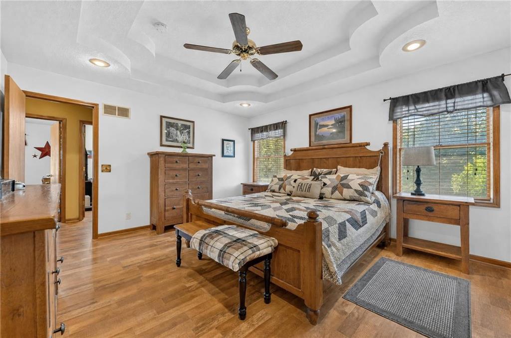 14318 Kimberly Drive Property Photo 12