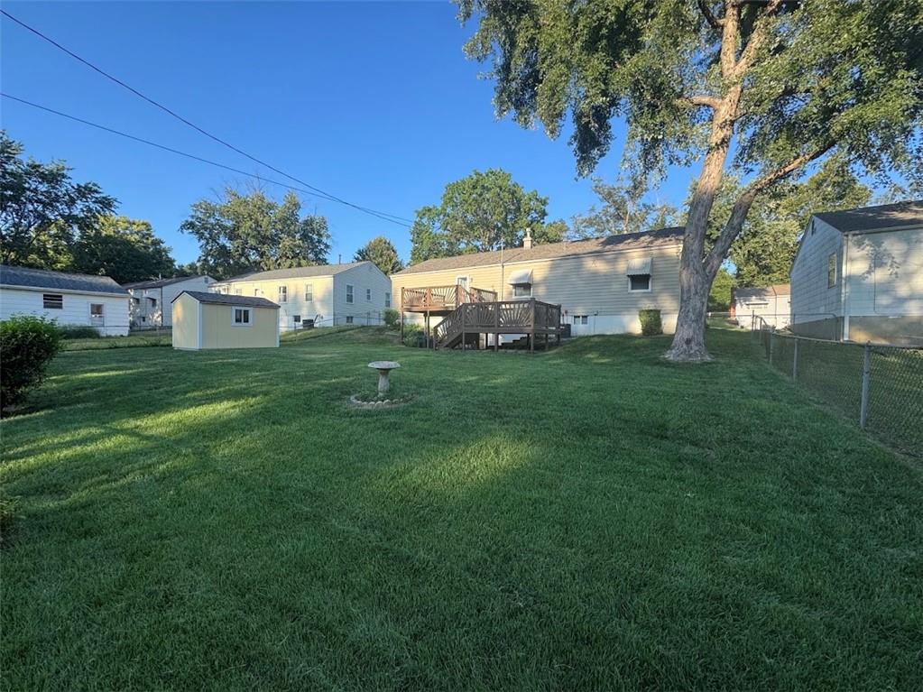 3736 N Lister Avenue Property Photo 7