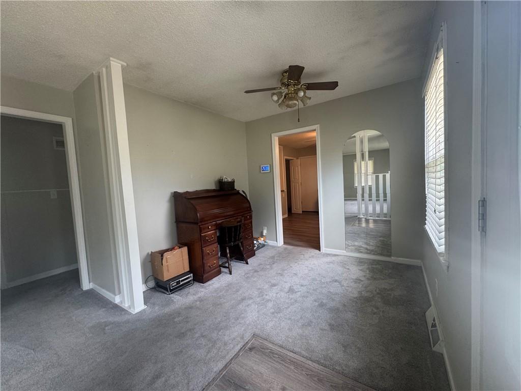 3736 N Lister Avenue Property Photo 19