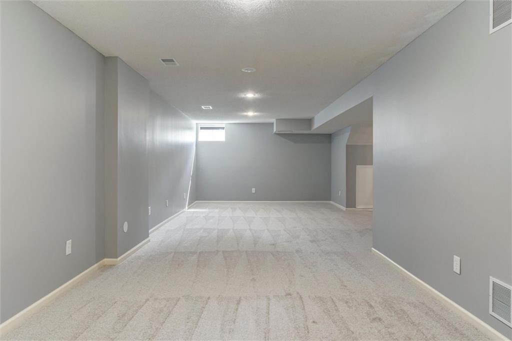 6624 W 149th Street Property Photo 29