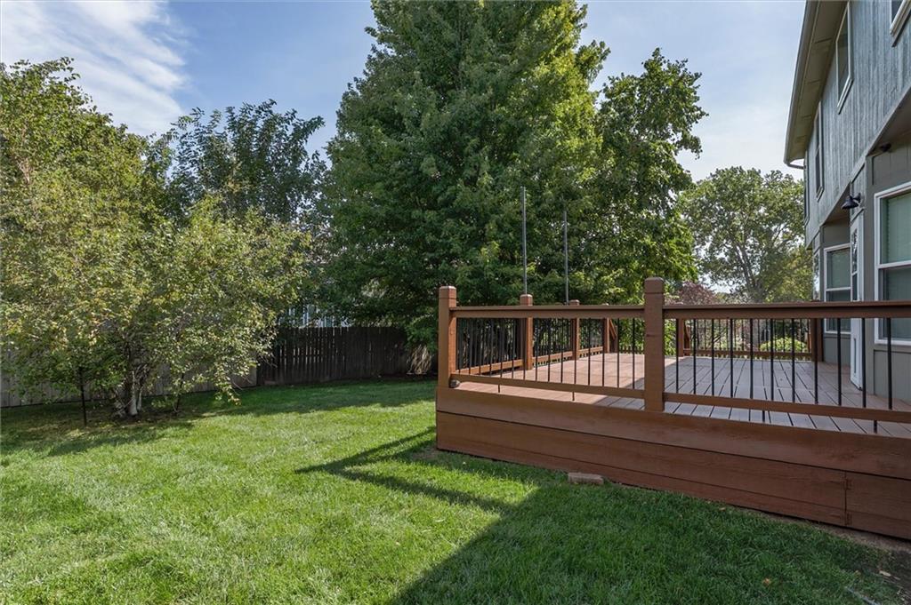 6624 W 149th Street Property Photo 33