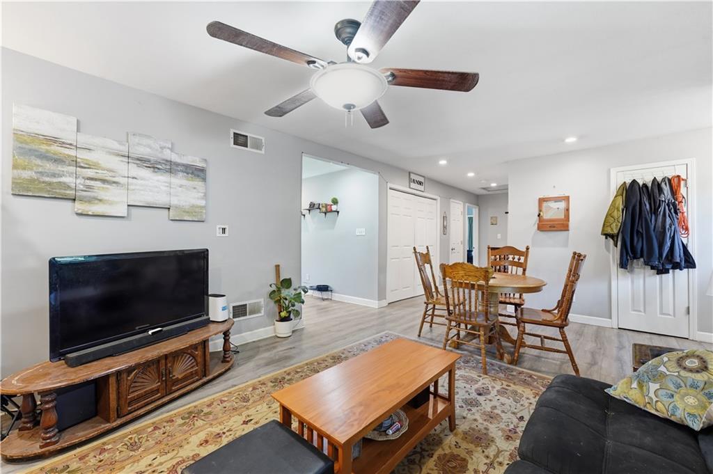 6203 Hedges Avenue Property Photo 7