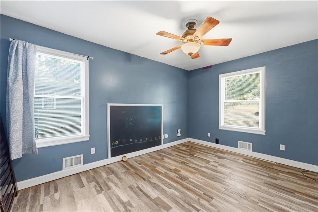 6203 Hedges Avenue Property Photo 12