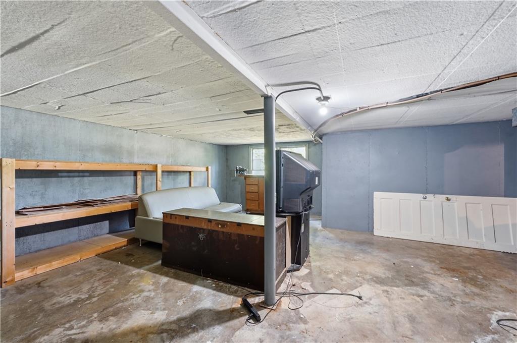 6203 Hedges Avenue Property Photo 26