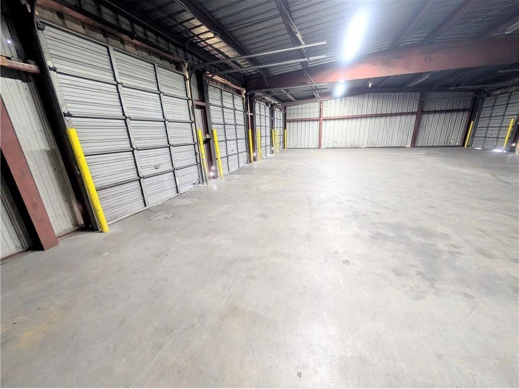 501 S Main Street Property Photo 23