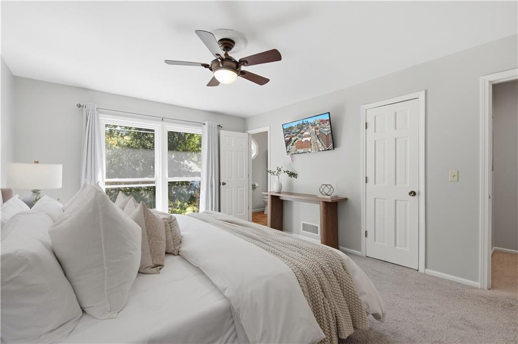 13203 W 76th Street Property Photo 18