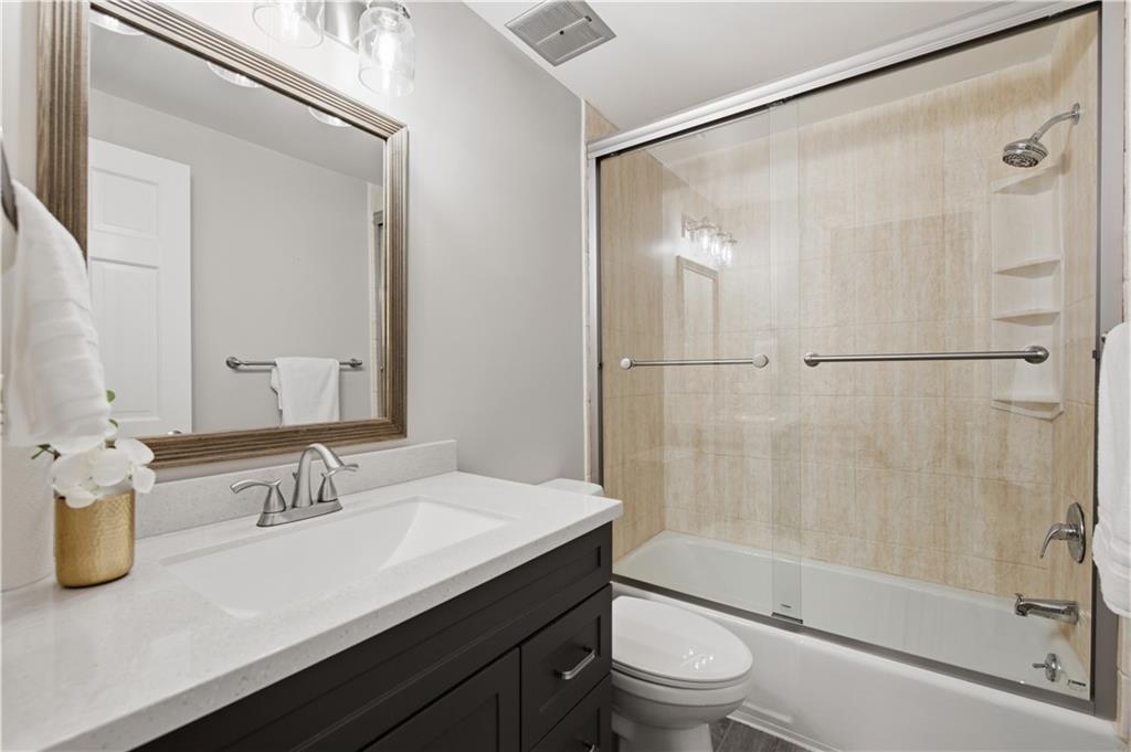 13203 W 76th Street Property Photo 31