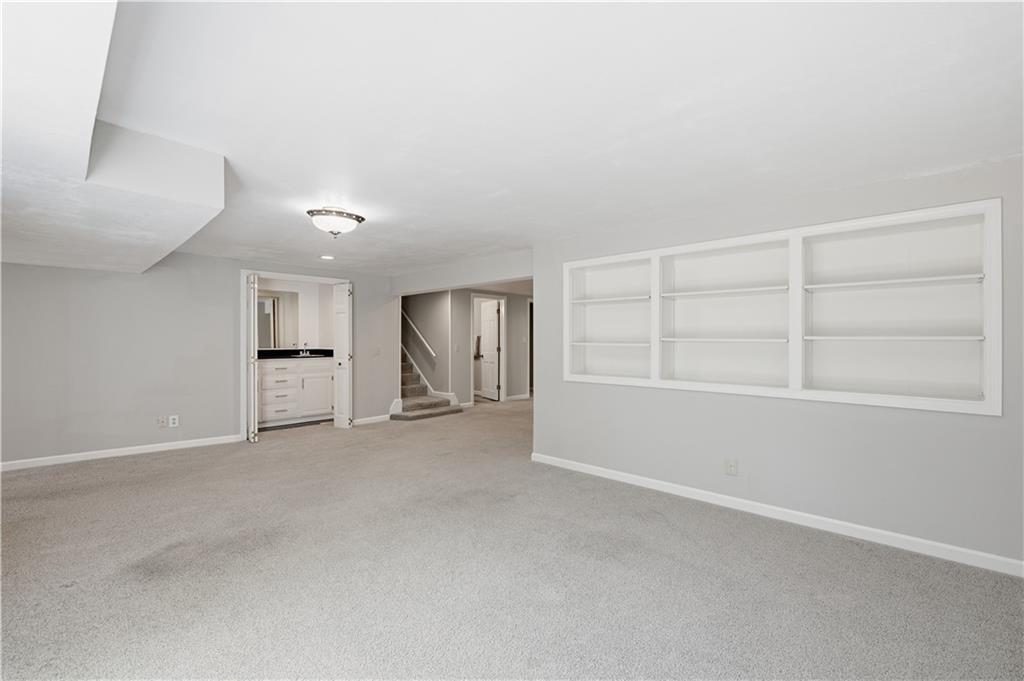 13203 W 76th Street Property Photo 35