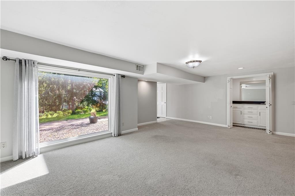13203 W 76th Street Property Photo 36