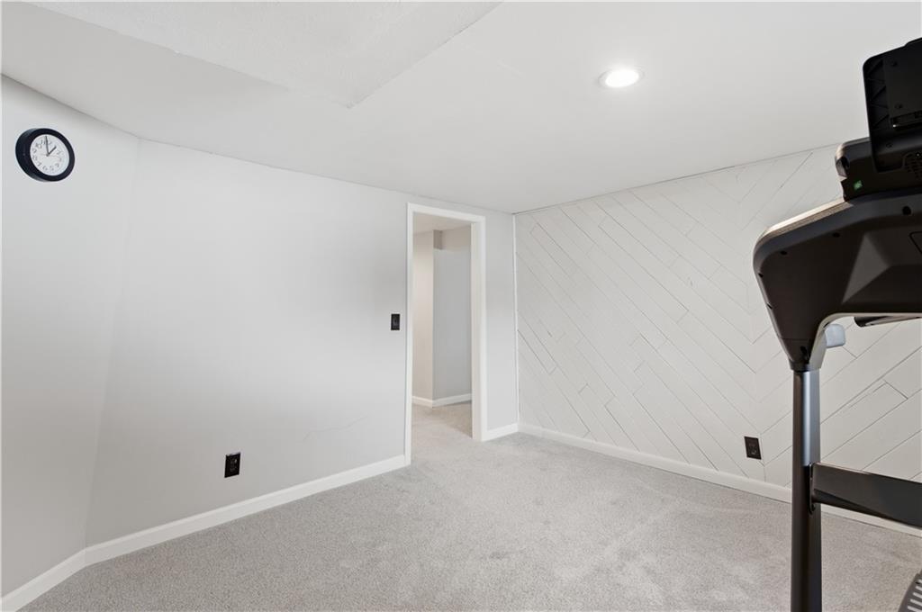 13203 W 76th Street Property Photo 43