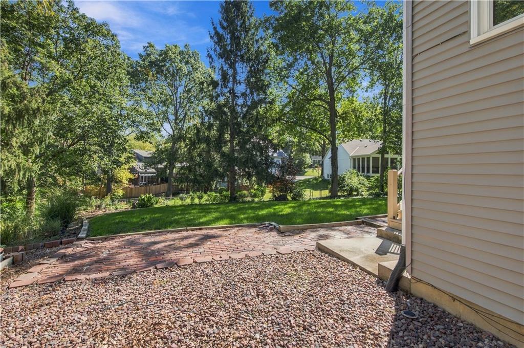 13203 W 76th Street Property Photo 46