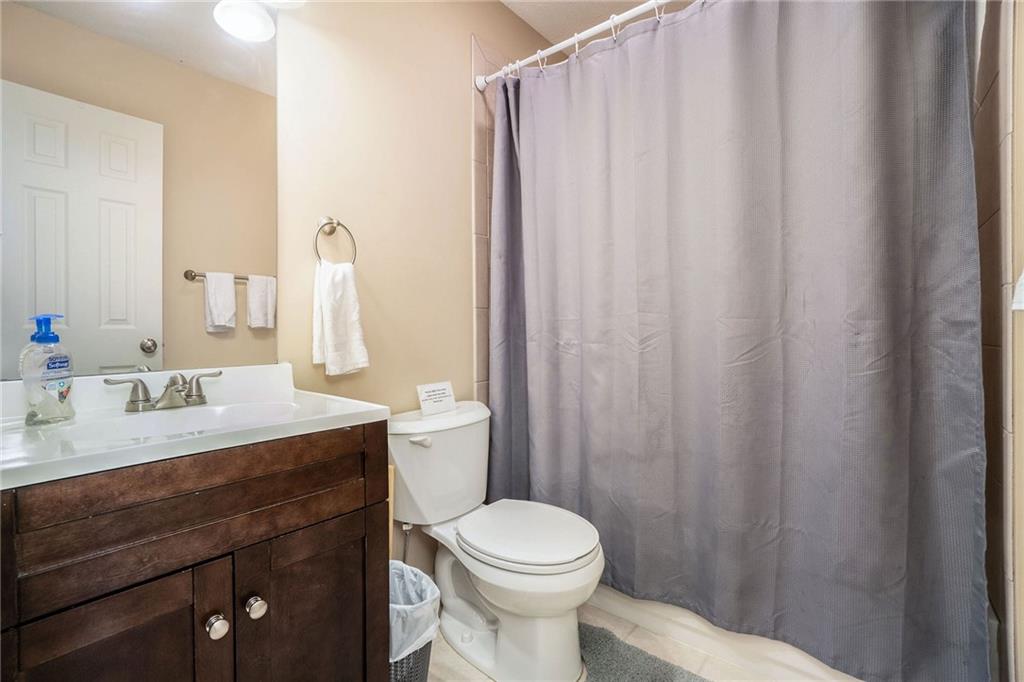 6617 E 128th Street Property Photo 23