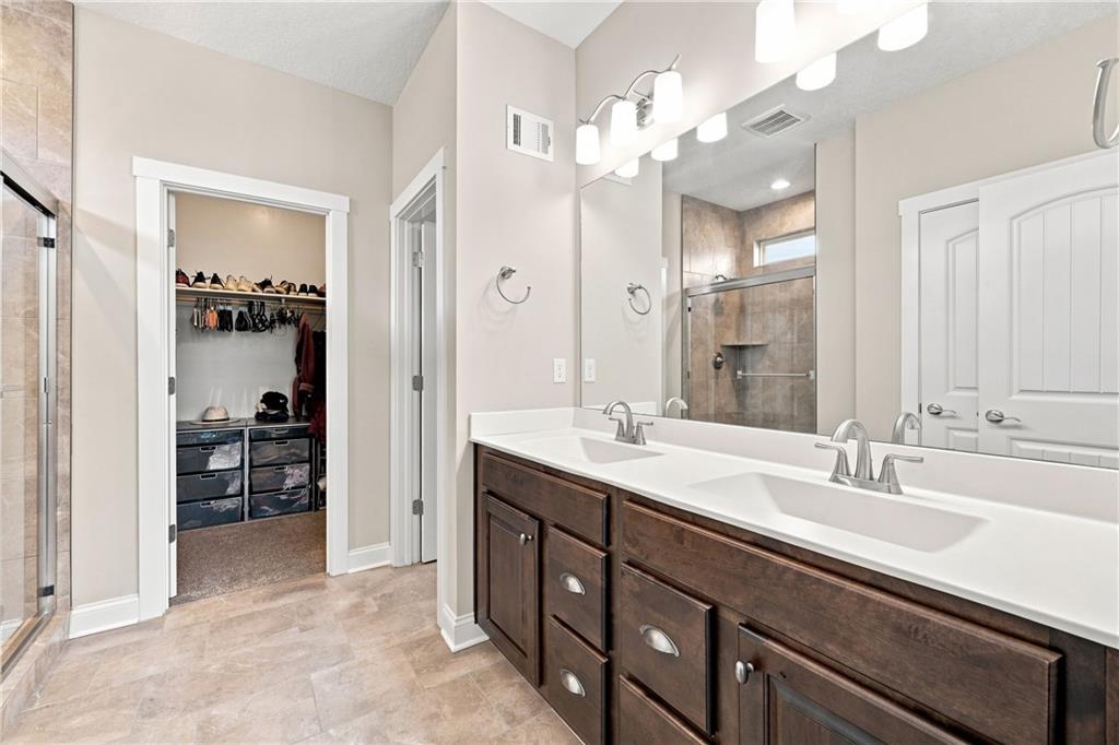 24940 W 143 Terrace Property Photo 20