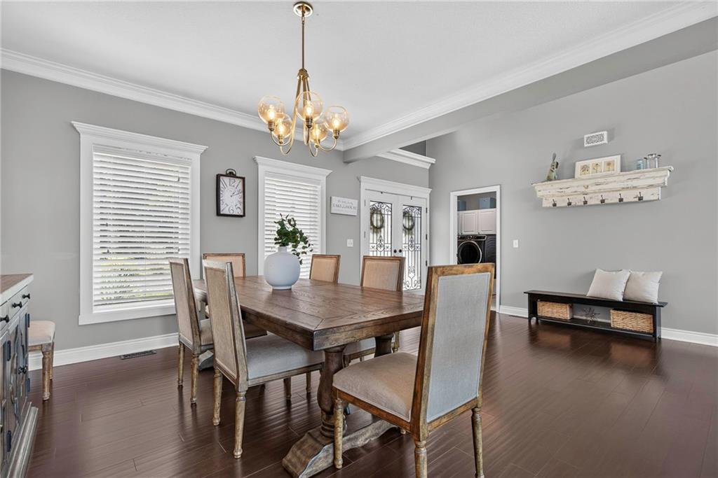 326 S Shore Drive Property Photo 19