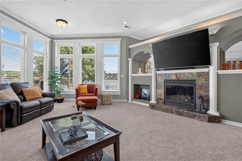 326 S Shore Drive Property Photo 50
