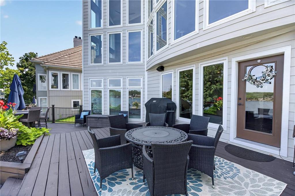 326 S Shore Drive Property Photo 54