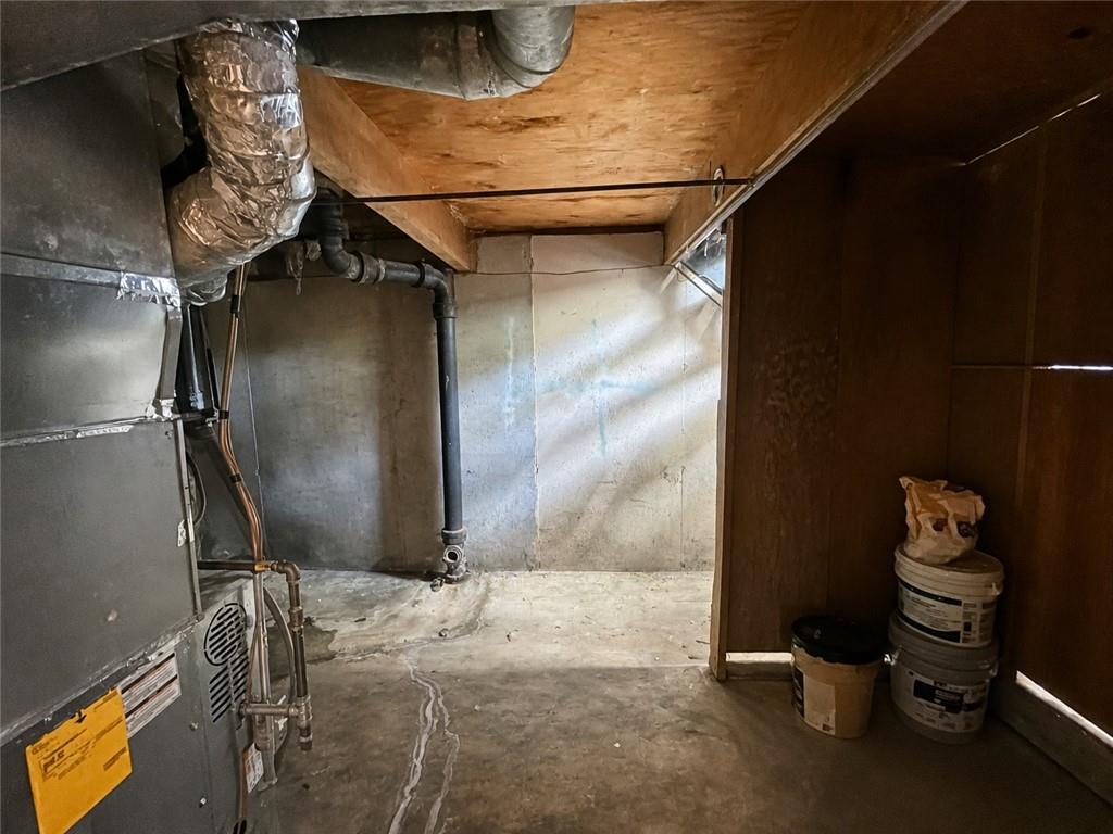 915 N 70th Terrace Property Photo 15