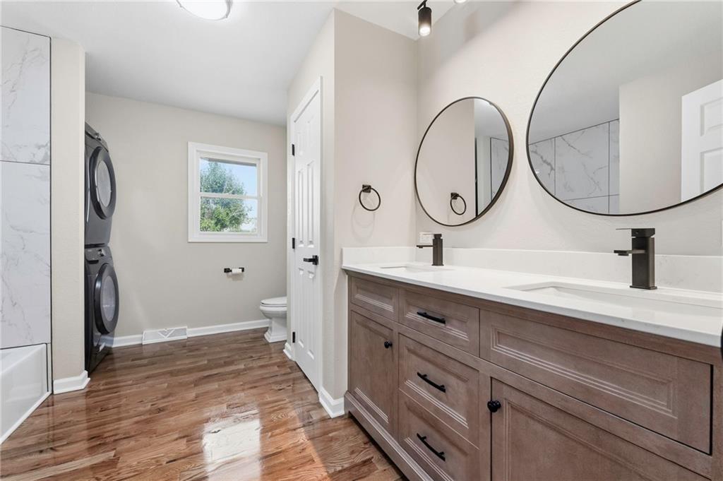 1010 Wesley Avenue Property Photo 25