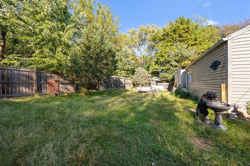 613 N Highland Drive Property Photo 20
