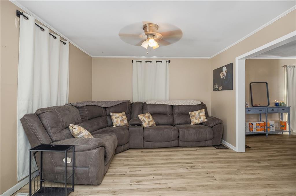 3128 Burnside Avenue Property Photo 5