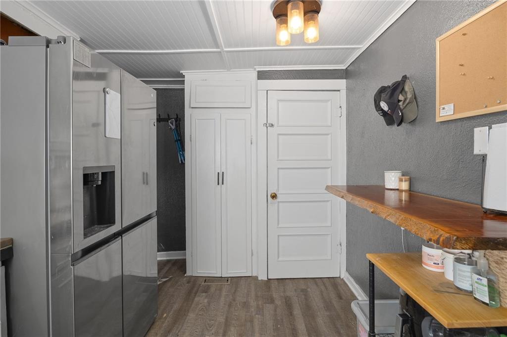 3128 Burnside Avenue Property Photo 11