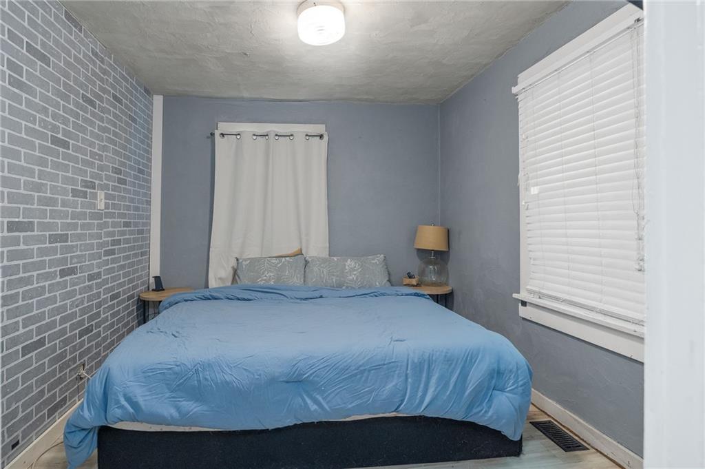 3128 Burnside Avenue Property Photo 12