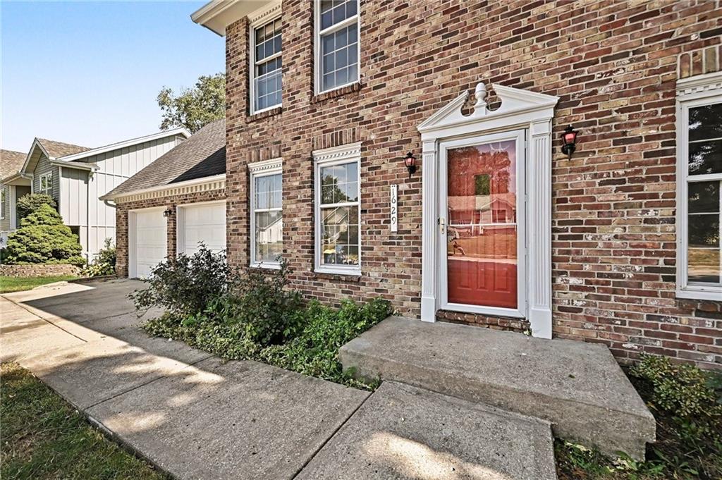 1629 Dunwich Drive Property Photo 3