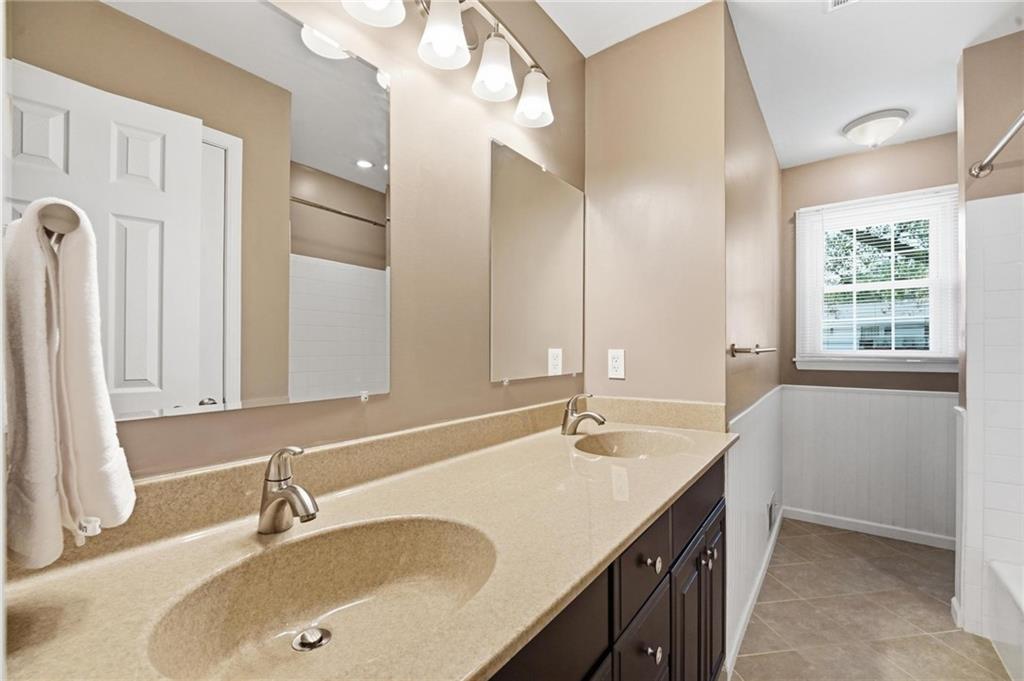 9224 Switzer Road Property Photo 15
