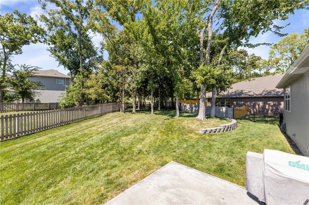 12526 S Hedge Court Property Photo 39