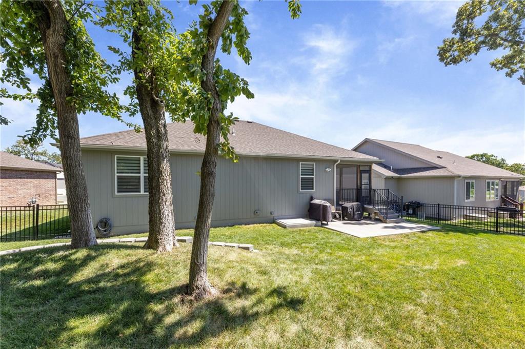 12526 S Hedge Court Property Photo 42