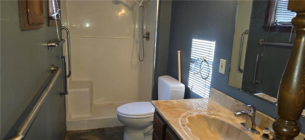 333 N Cherry Street Property Photo 12