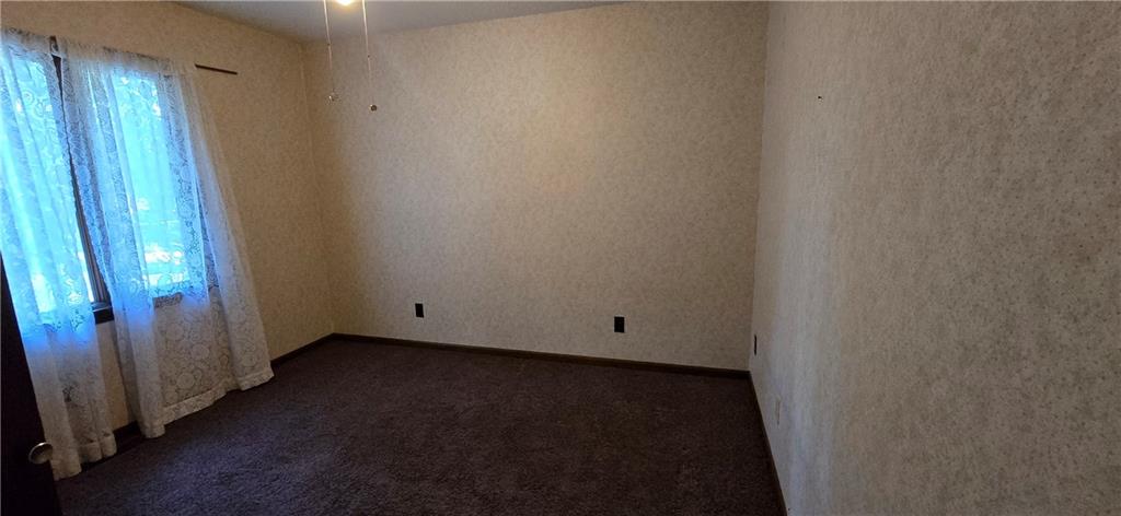 333 N Cherry Street Property Photo 14