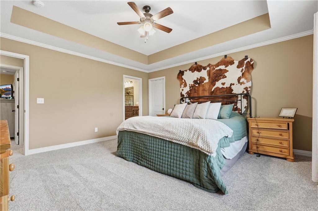 104 S Eastglen Drive Property Photo 15