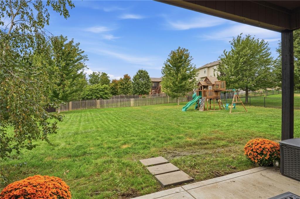104 S Eastglen Drive Property Photo 30