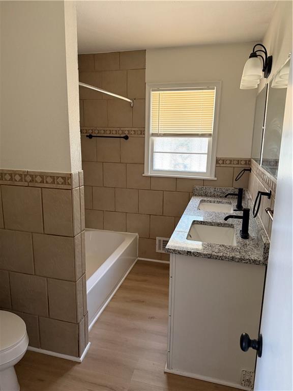 2111 N 49th Street Property Photo 8